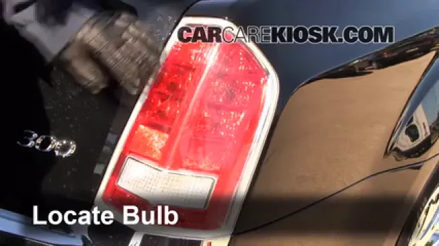 2012 Chrysler 300 Limited 3.6L V6 Lights Turn Signal - Rear (replace bulb)